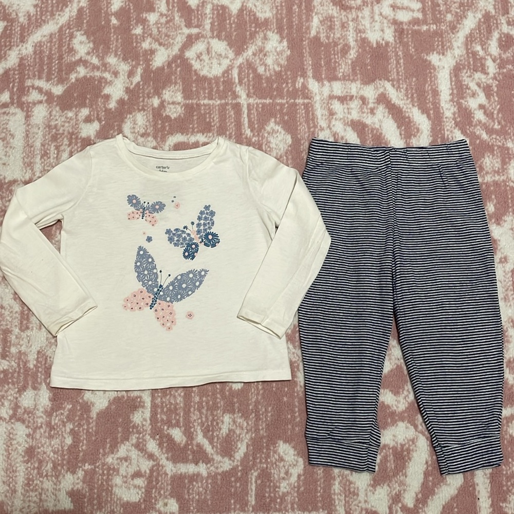 🧡 3 For $12 Bundle Sale 🧡 Carters Matching set